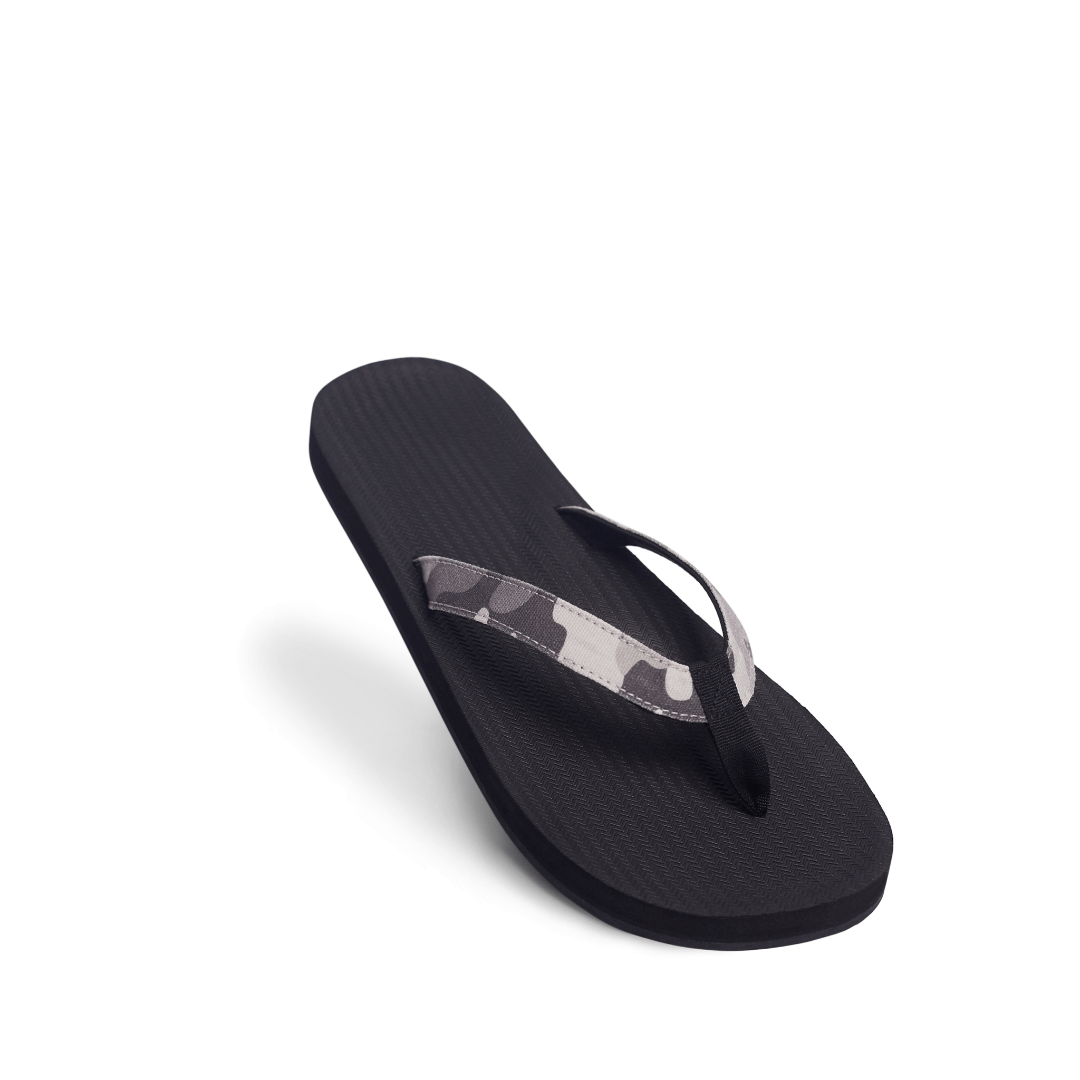 Men's realtree flip flops sales