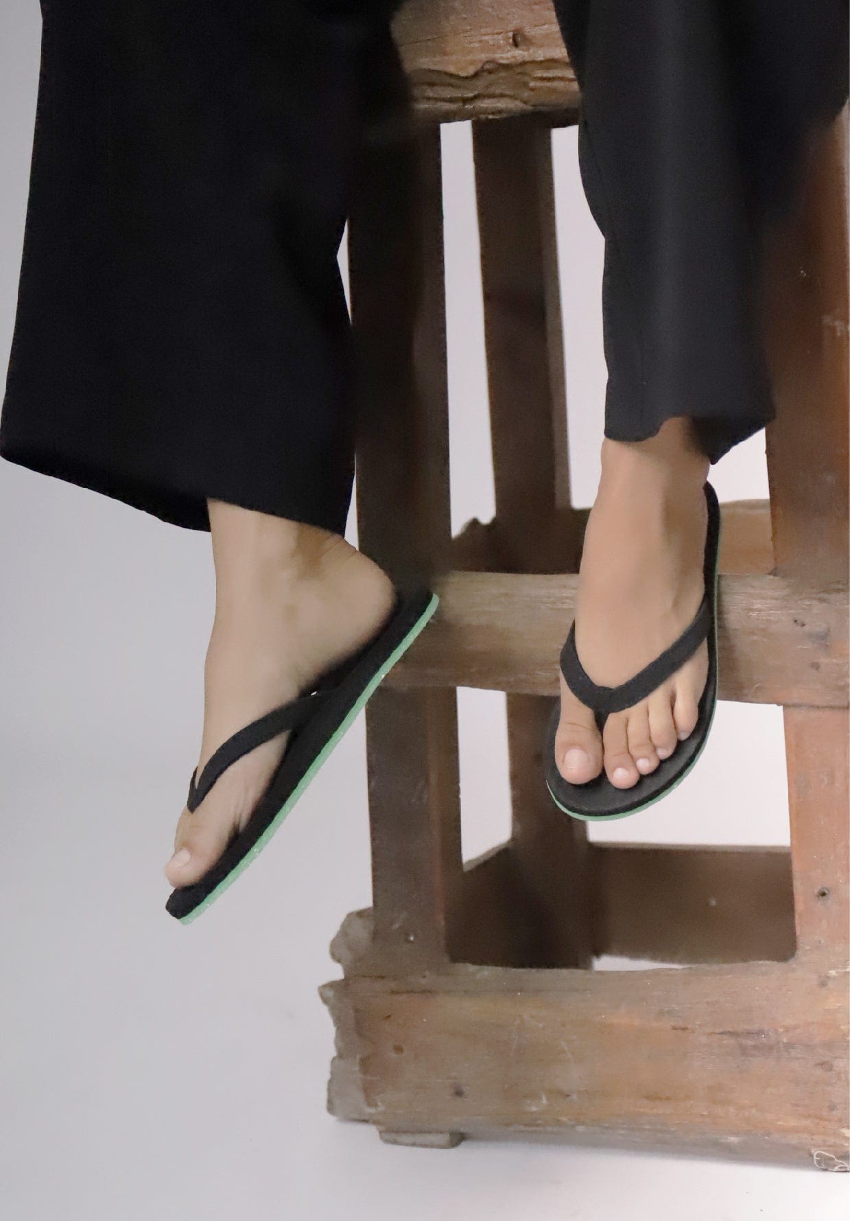 Women's Flip Flops Sneaker Sole - Lime Sole/Black - Indosole